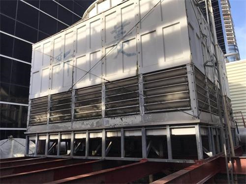 夏季冷卻塔漂水出現(xiàn)大量白霧狀是怎么回事？冷卻塔白霧要怎么解決？